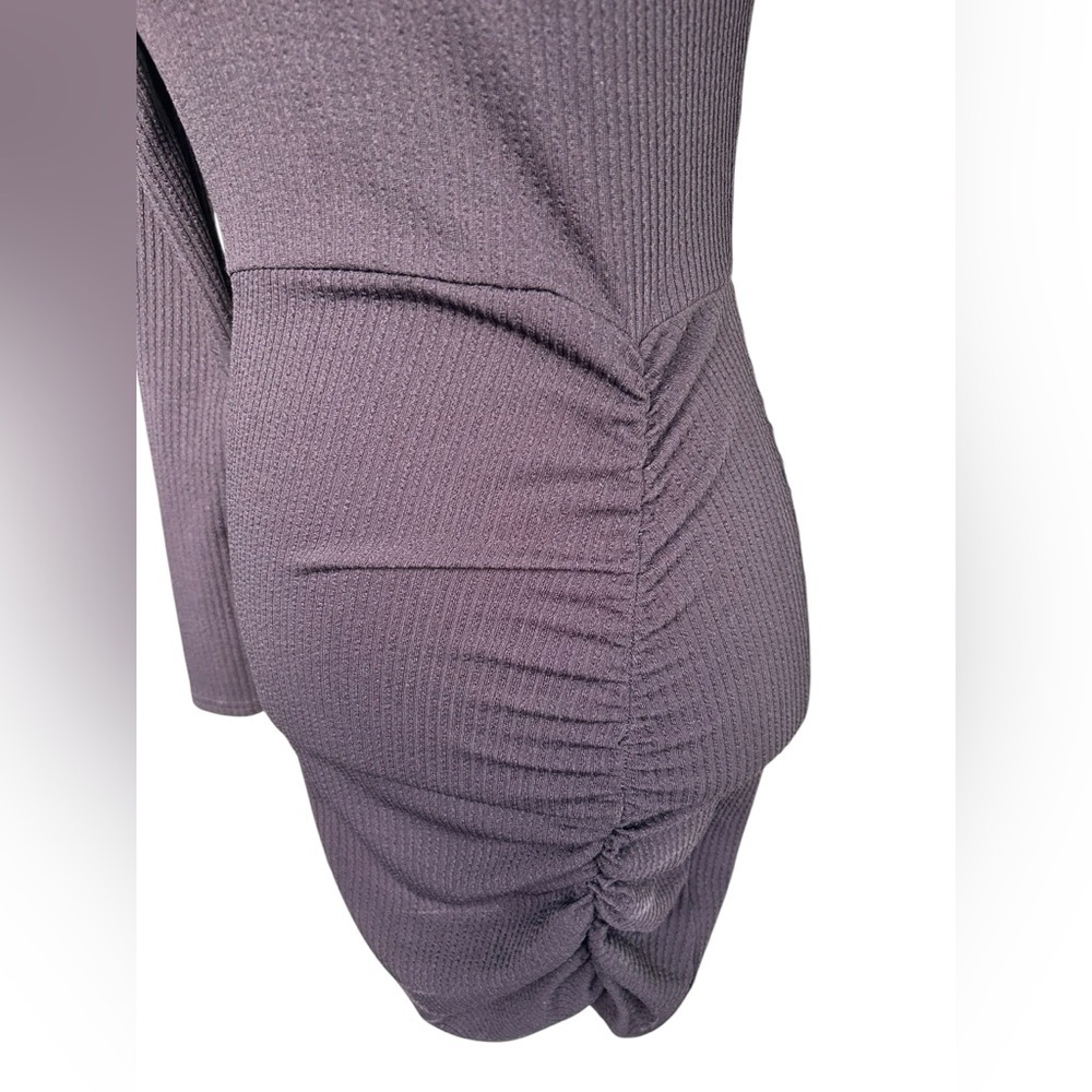 Pretty little thing BLACK ONE SHOULDER LONG SLEEVE BODYCON DRESS NWT Size 6 - Picture 5 of 13